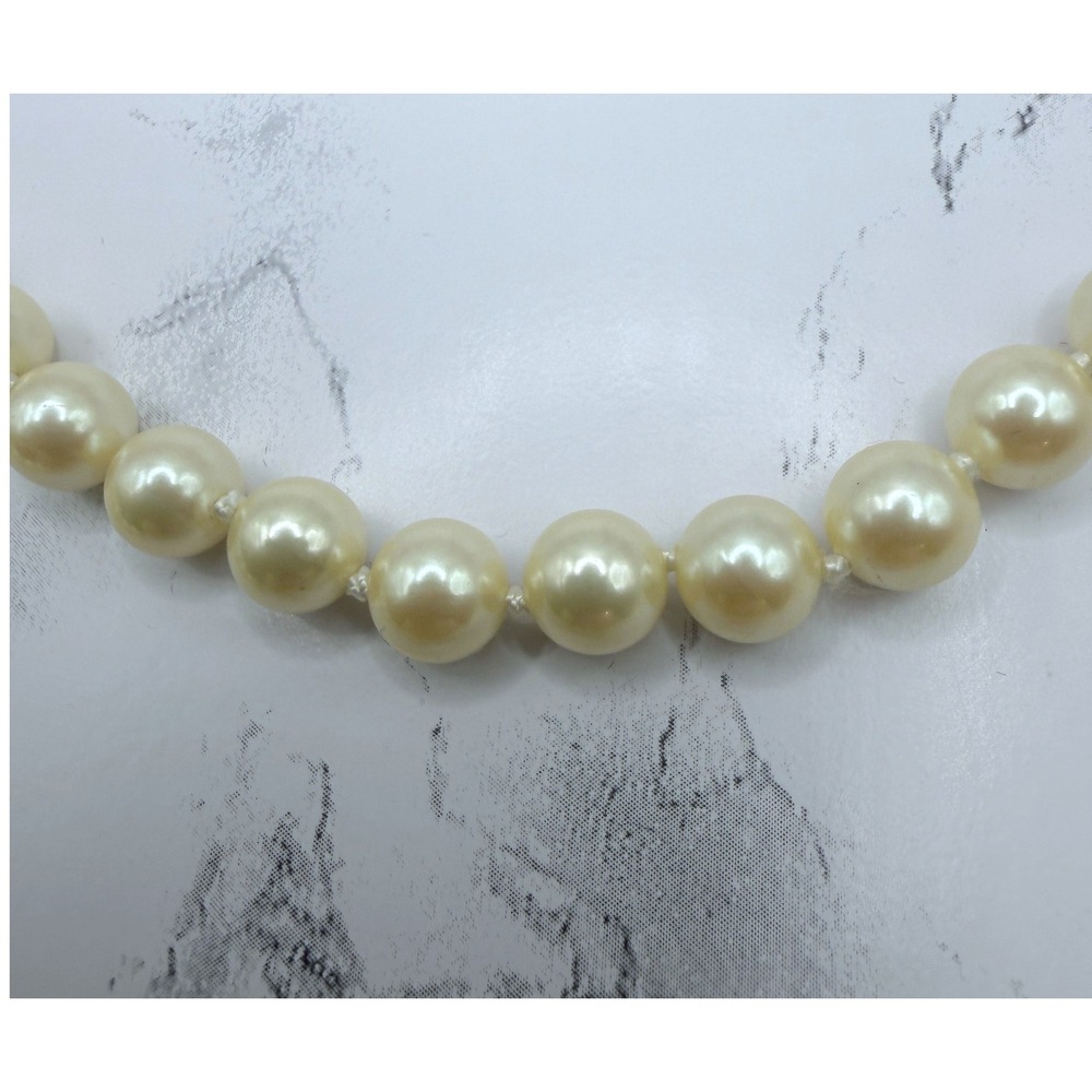 Marvella 28" Opera Pearl Necklace 7.7mm Knotted Signed - Picture 4 of 5